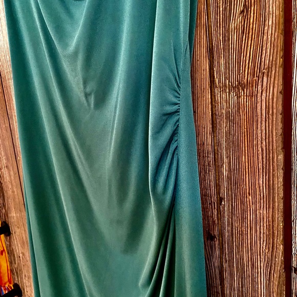 Ann Taylor Draped Side Dress - Picture 4 of 5